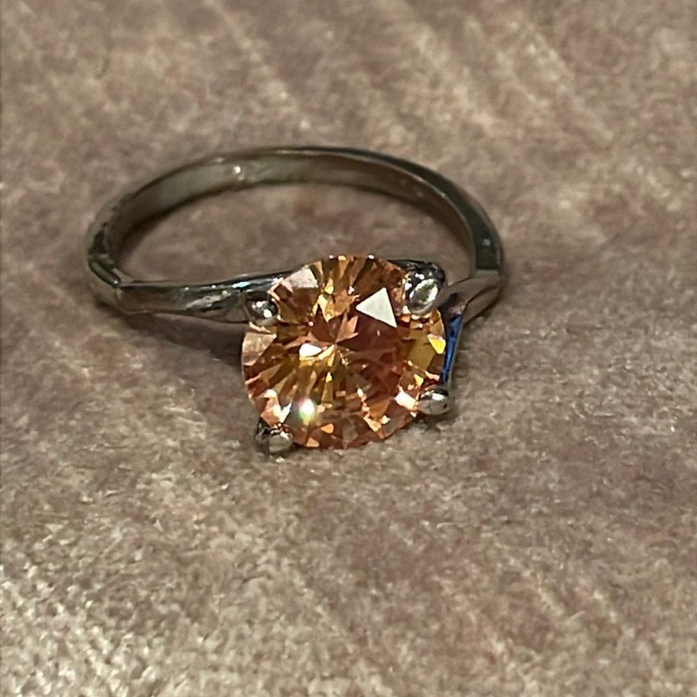 Vintage Ceylon Tangerine Ring Size 8.5 Solitaire